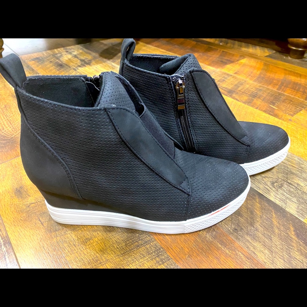 Wedge Sneakers